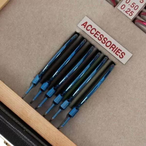 Набор на 158 пробных очковых линз Армед в металлической обойме с оправой с поверкой 