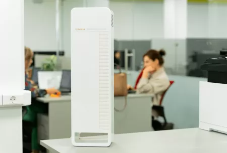 Облучатель-рециркулятор бактерицидный бытовой Ultrafor, 2 лампы по 30 Вт, с счетчиком наработки ламп, белый