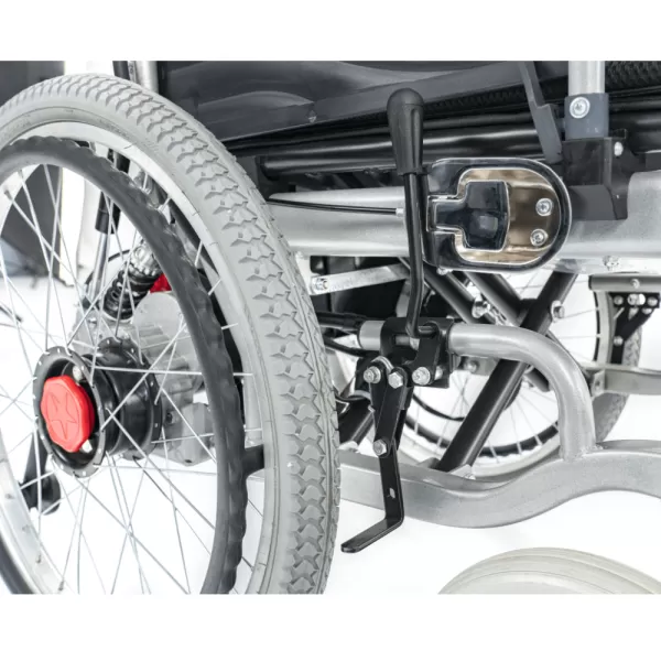 Кресло-коляска с электроприводом MET COMFORT 42, артикул 20504, складная, с регулировкой угла наклона спинки и подножек